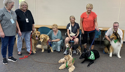 TheraPetsgroupvisit1